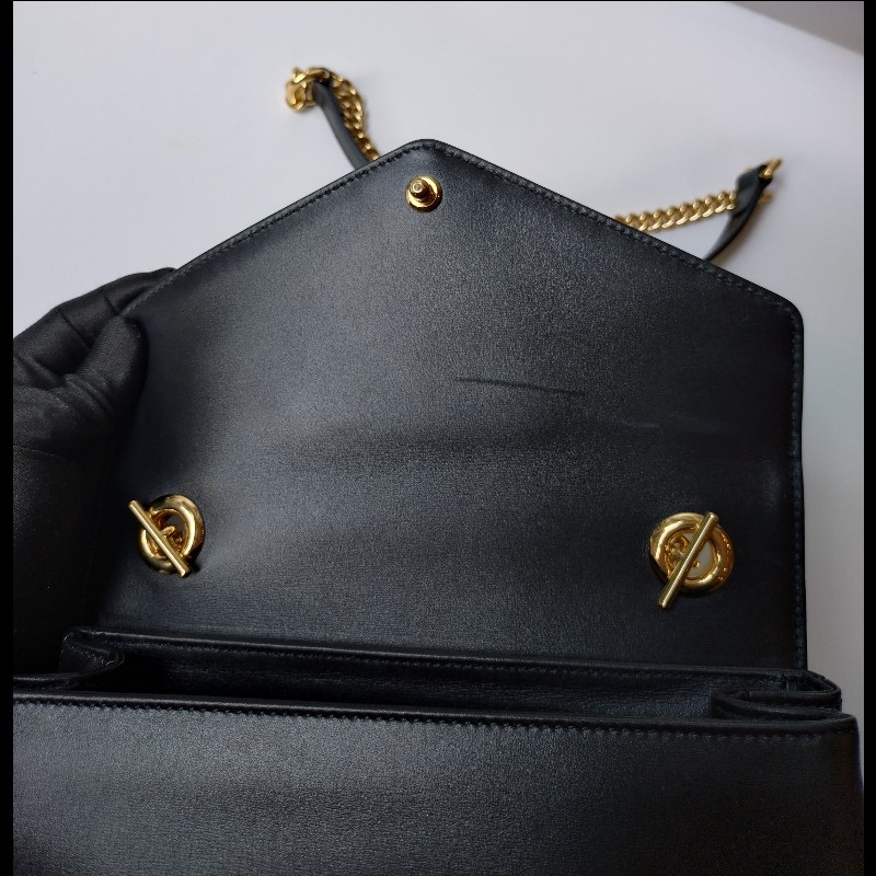 Gucci 金鍊水鑽虎頭黑皮革口蓋包-18