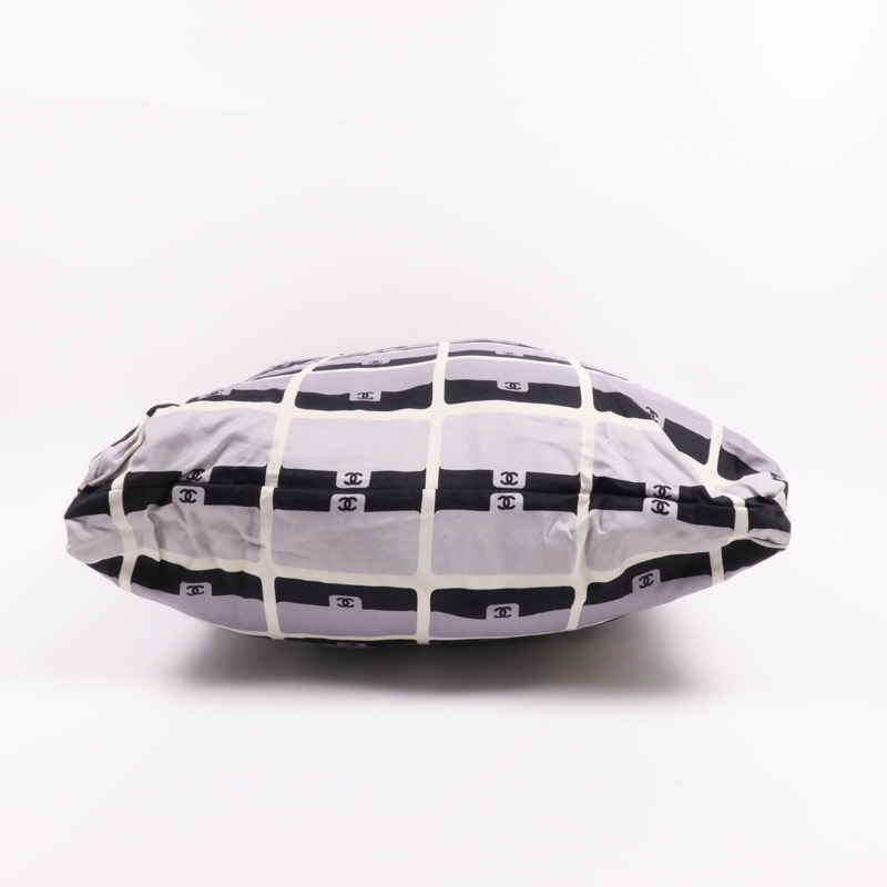 CHANEL 帆布Tote Bag銀扣手挽袋-3