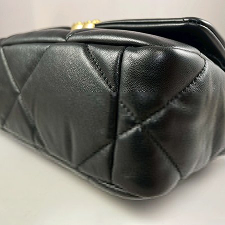 ＊奢華大道國際精品＊【CH0713】CHANEL 黑色羊皮金釦19系列口蓋兩用包 AS1160-4