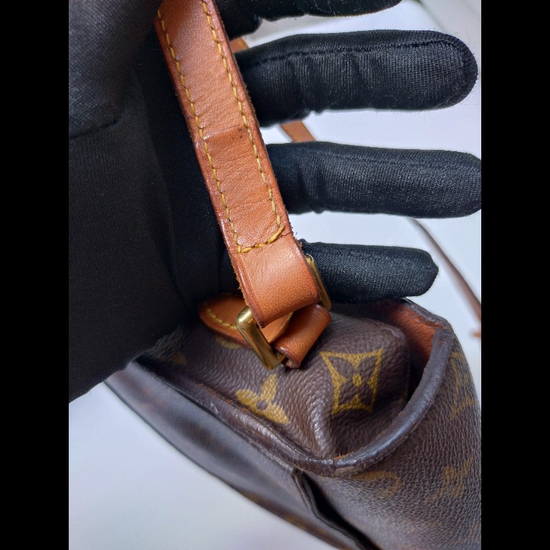 LV老花古董牛鼻斜背包-28