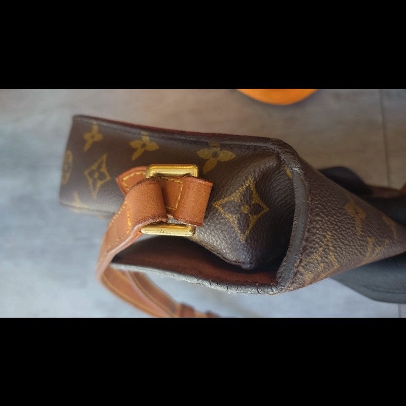 LV老花古董牛鼻斜背包-21