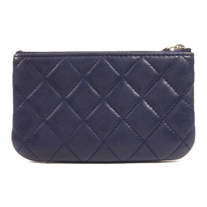 CHANEL 羊皮皮革Pouch銀扣手拿包-1