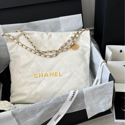 25年7月新光三越購證 #離櫃閒置全配 香奈兒白金22bag垃圾袋小號 #專櫃20多萬🔥