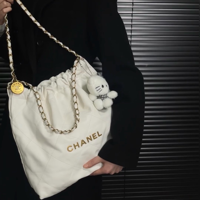 25年7月新光三越購證 #離櫃閒置全配 香奈兒白金22bag垃圾袋小號 #專櫃20多萬🔥-1