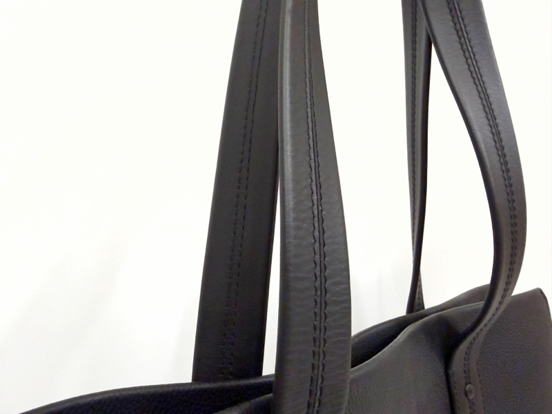 LV 黑牛皮黑釦Take Off肩背托特包M57308-15