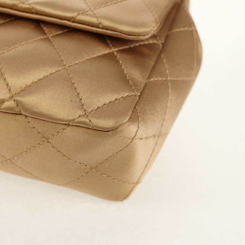 【日本直送】香奈兒鏈條絎縫肩背包，緞面金色雙C標誌，貨號128521M-16