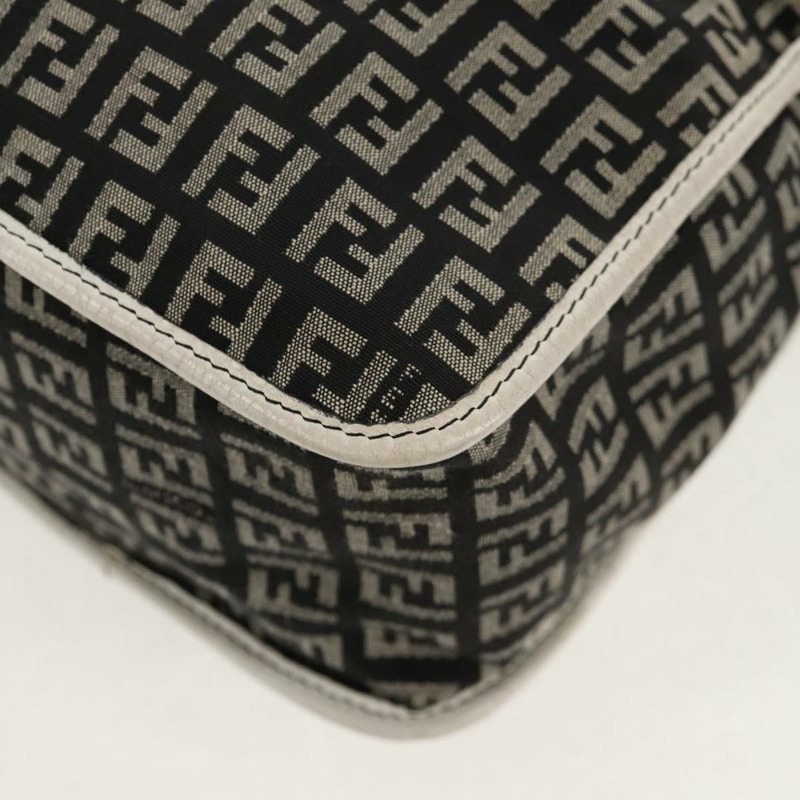 【日本直送】FENDI Zucchino帆布單肩包 黑色金色 Auth am9520V-17
