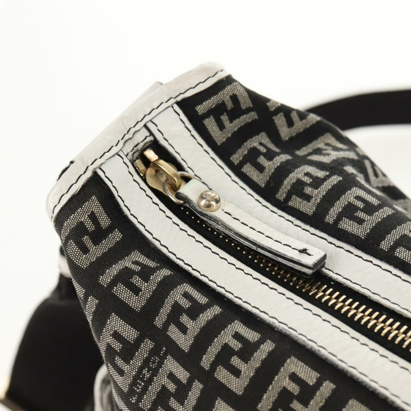 【日本直送】FENDI Zucchino帆布單肩包 黑色金色 Auth am9520V-19