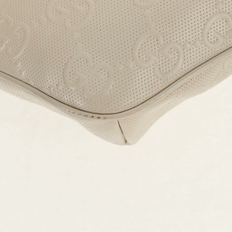 【日本直送】GUCCI GG 壓花斜背包 白色 銀色 645093 正品 BA7268M-19