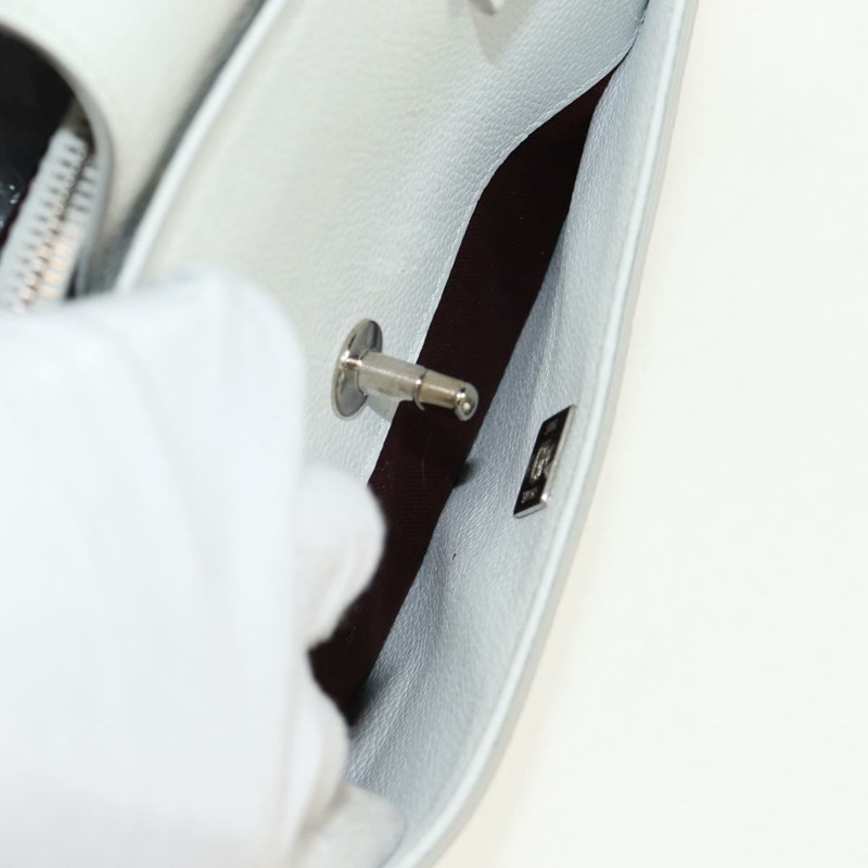 【日本直送】香奈兒 Neo Executive 手提包，魚子醬紋皮革，兩用款，白色/銀色雙C標誌，貨號 BA7294M-24