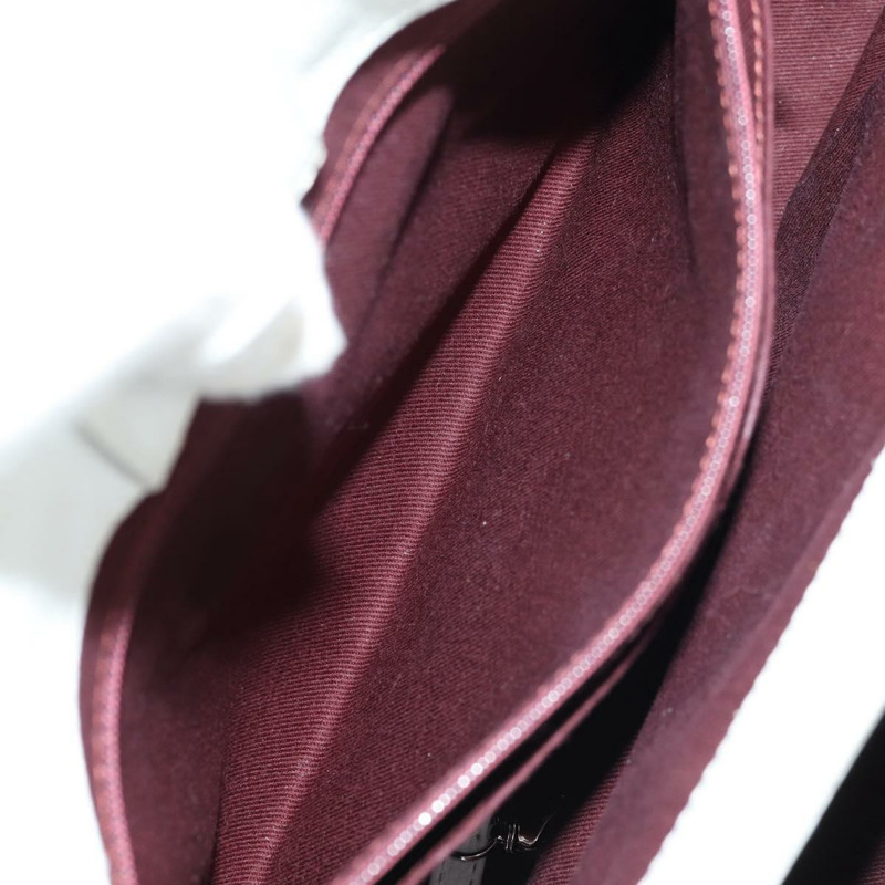 【日本直送】香奈兒 Neo Executive 手提包，魚子醬紋皮革，兩用款，白色/銀色雙C標誌，貨號 BA7294M-30