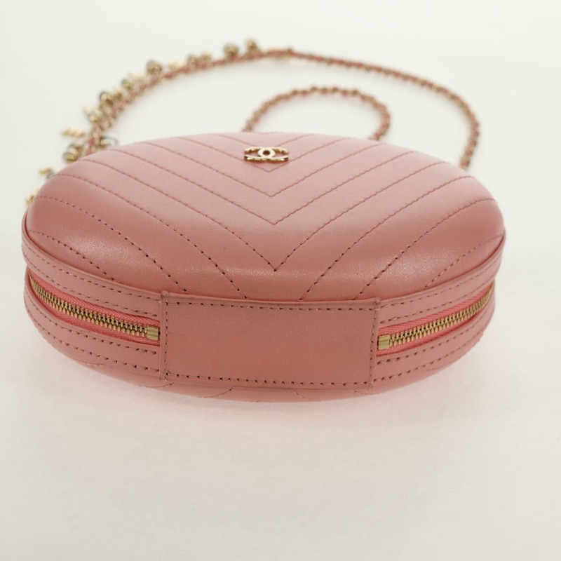 【日本直送】香奈兒鏈條V型縫線肩背包，粉紅金色雙C標誌皮革款，貨號fm4939M-4