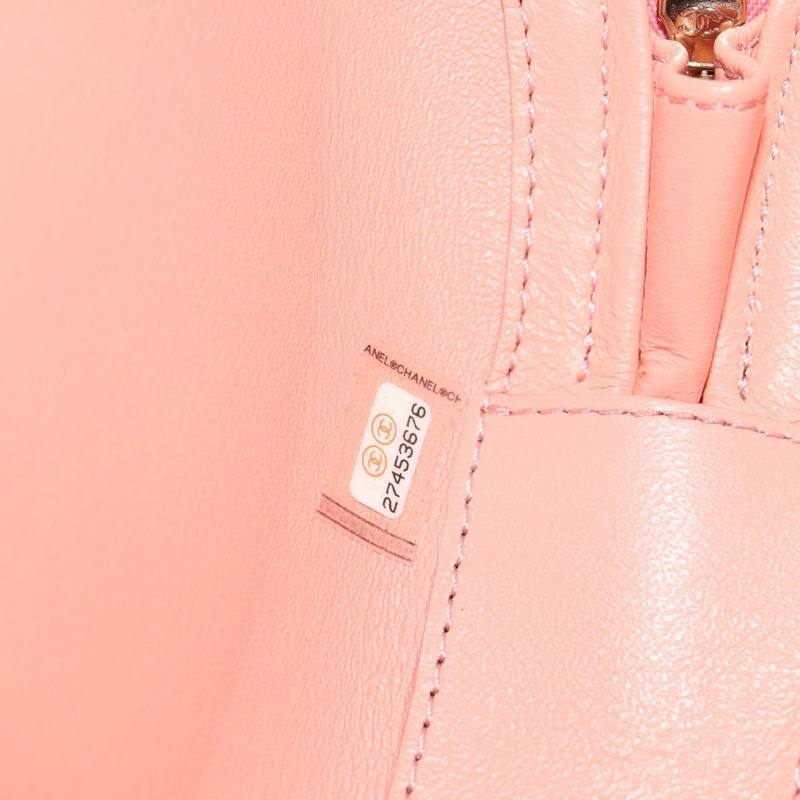 【日本直送】香奈兒鏈條V型縫線肩背包，粉紅金色雙C標誌皮革款，貨號fm4939M-10