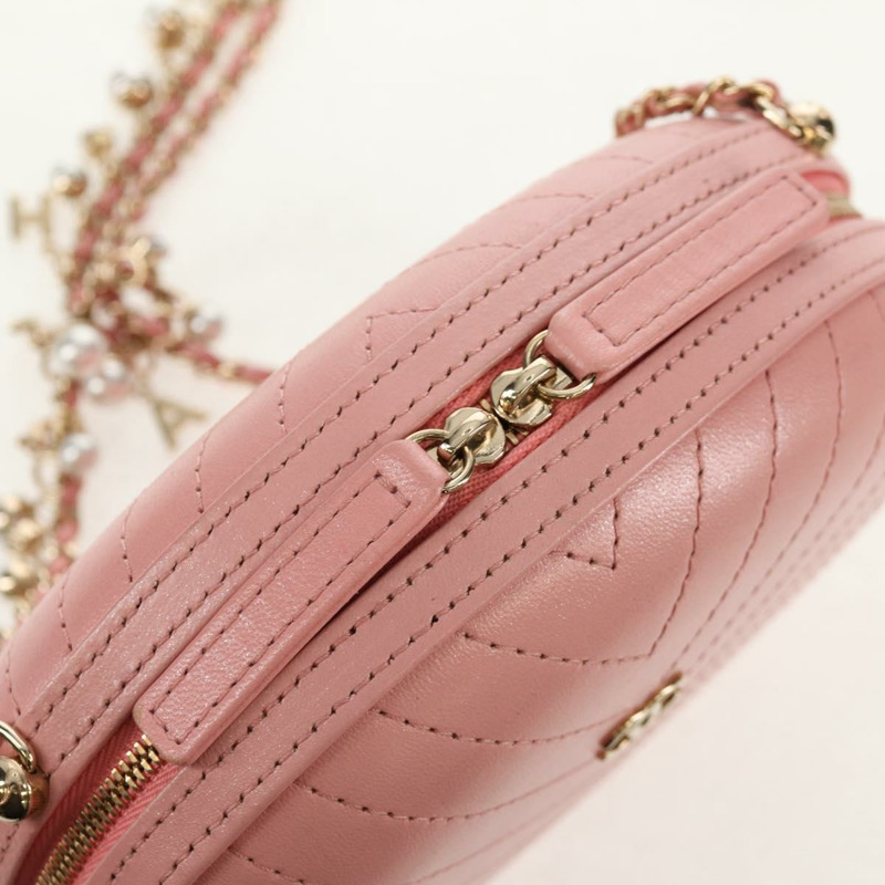 【日本直送】香奈兒鏈條V型縫線肩背包，粉紅金色雙C標誌皮革款，貨號fm4939M-19