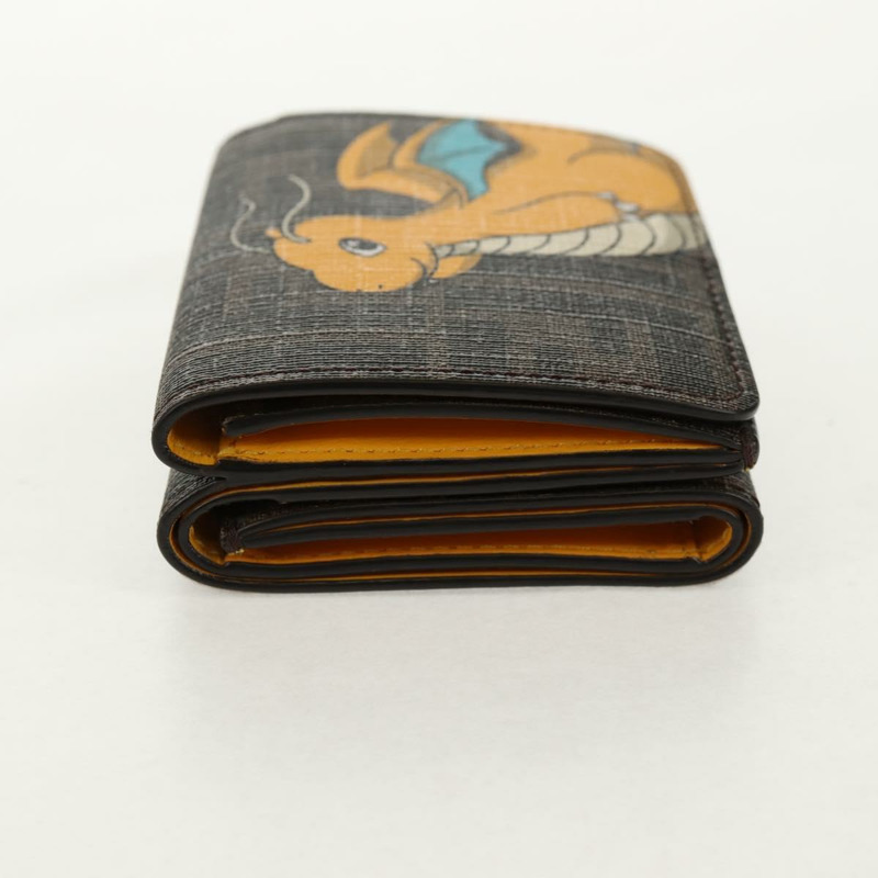 【日本直送】FENDI Zucca 帆布緊湊型皮夾 PVC FENDI x FRGMT x POKMON 黑色正品 150605M-2