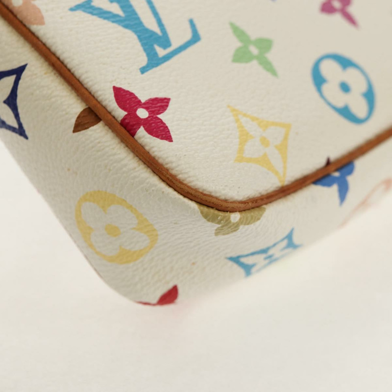 【日本直送】路易威登 (LOUIS VUITTON) 多色 Pochette Accessoires 手拿包 白色 M92649 LV Auth 145617A-17