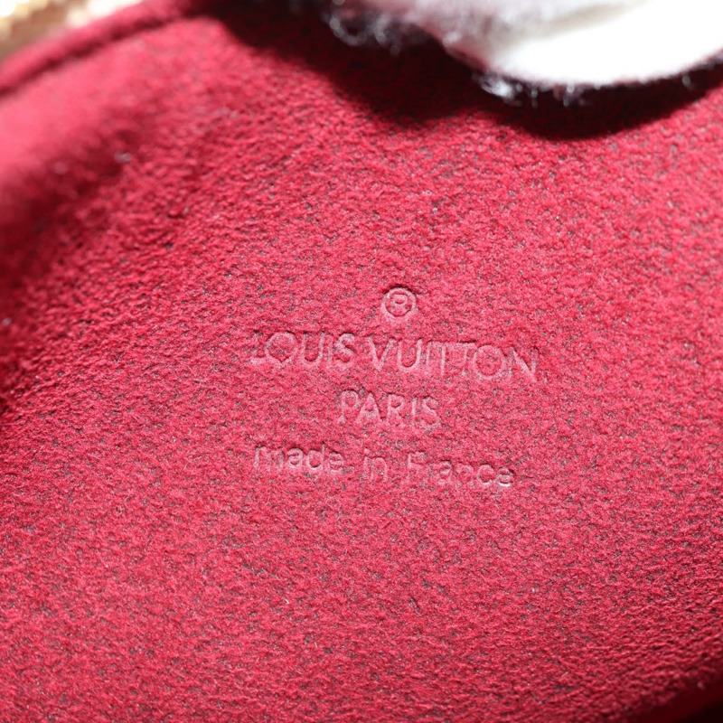 【日本直送】路易威登 (LOUIS VUITTON) 多色 Pochette Accessoires 手拿包 白色 M92649 LV Auth 145617A-23