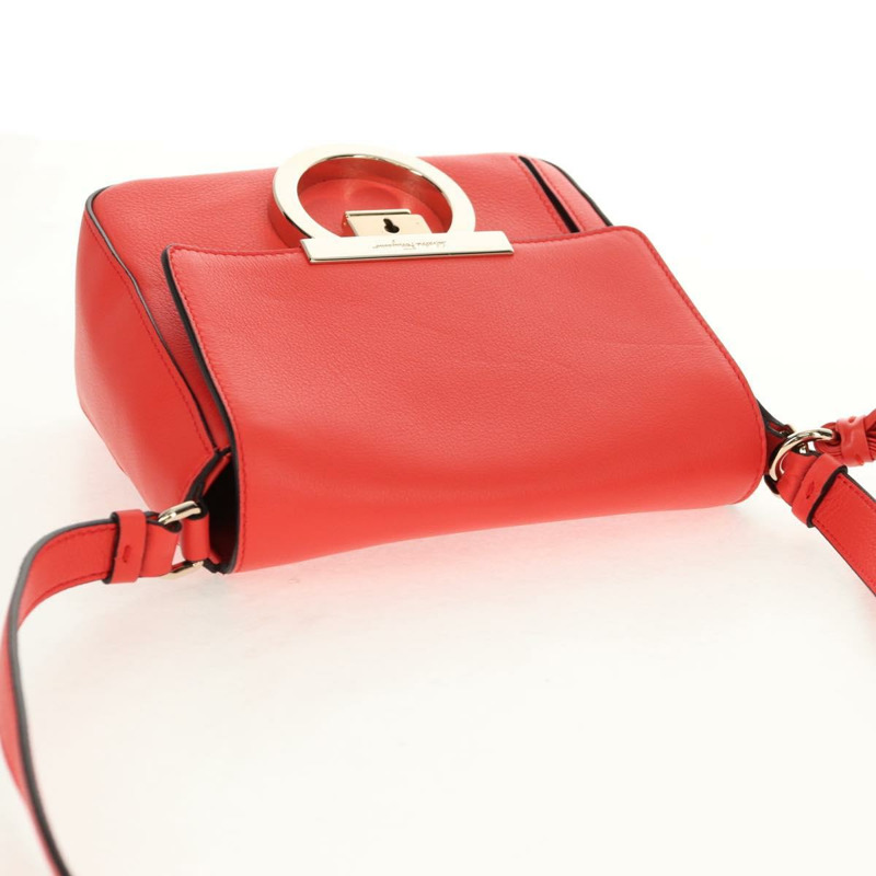 【日本直送】Salvatore Ferragamo Gancini 單背包，皮革材質，紅色金色，正品，貨號 145623V-5