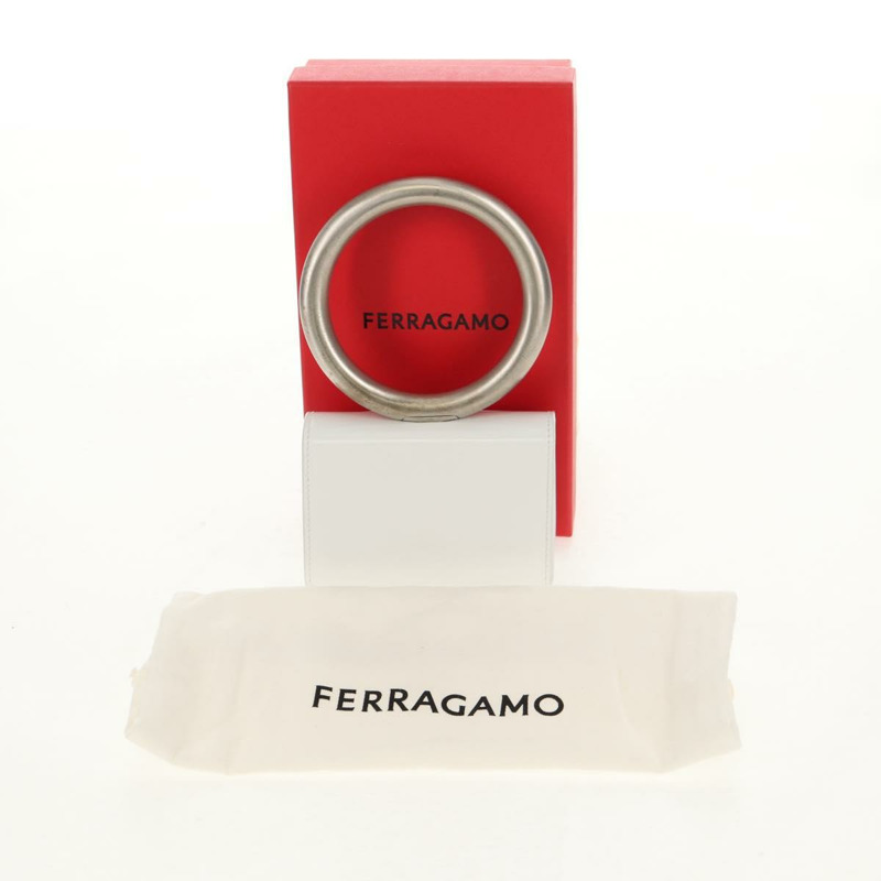 【日本直送】Salvatore Ferragamo 白色銀色皮革手拿包（正品）150881AV-11