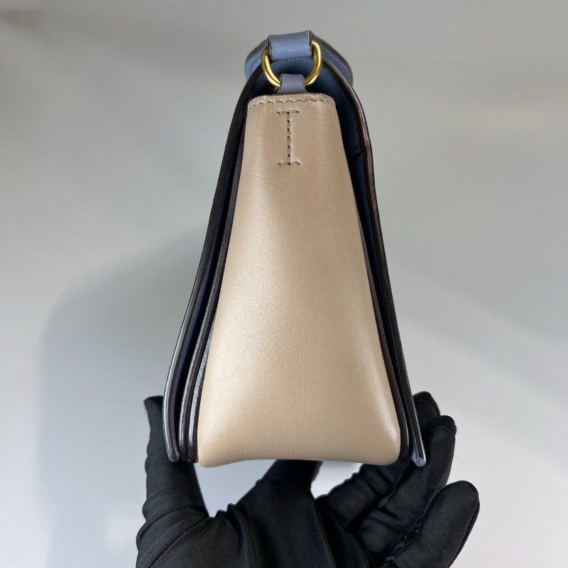 CELINE  霧霾藍拚奶茶FRAME肩背包-2