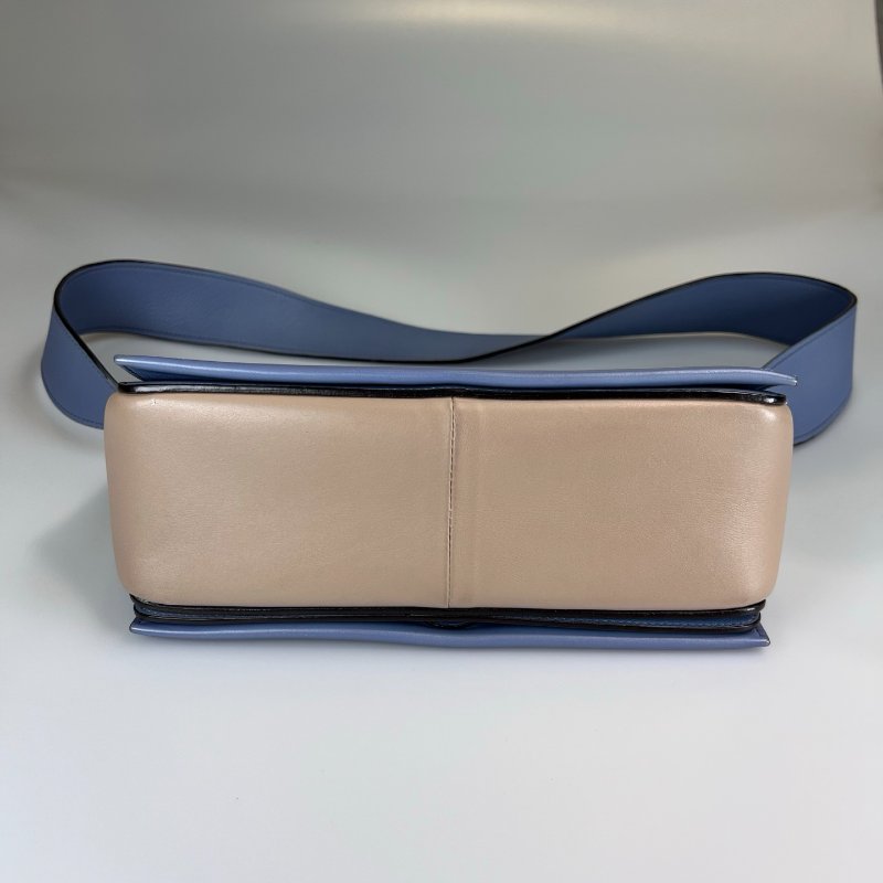 CELINE  霧霾藍拚奶茶FRAME肩背包-4