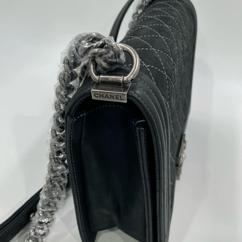 CHANEL BOY 25 medium-10