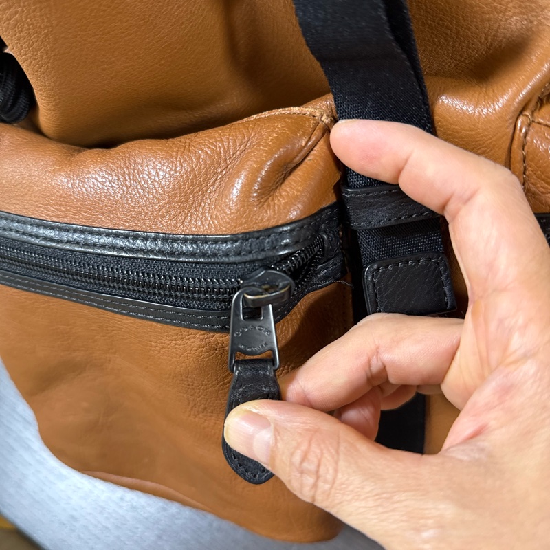 二手 COACH 牛皮後背包 公事包 辦公包 精品包 雙肩包 男用包-9