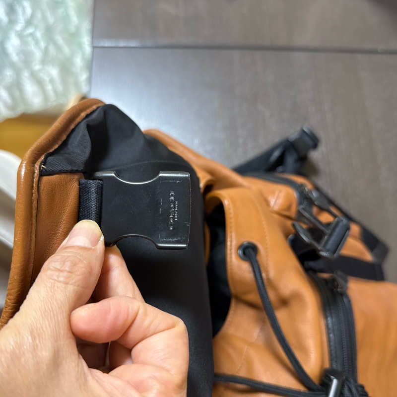 二手 COACH 牛皮後背包 公事包 辦公包 精品包 雙肩包 男用包-12