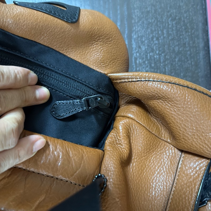 二手 COACH 牛皮後背包 公事包 辦公包 精品包 雙肩包 男用包-40