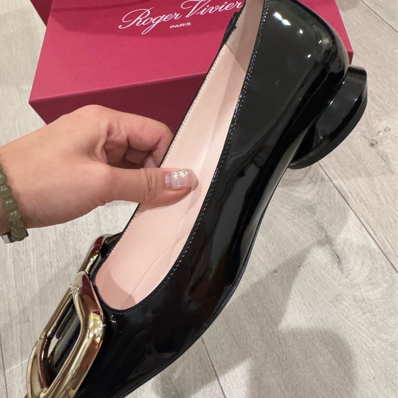 Rv 尖頭低跟鞋 黑色-8