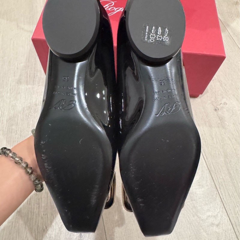 Rv 尖頭低跟鞋 黑色-19