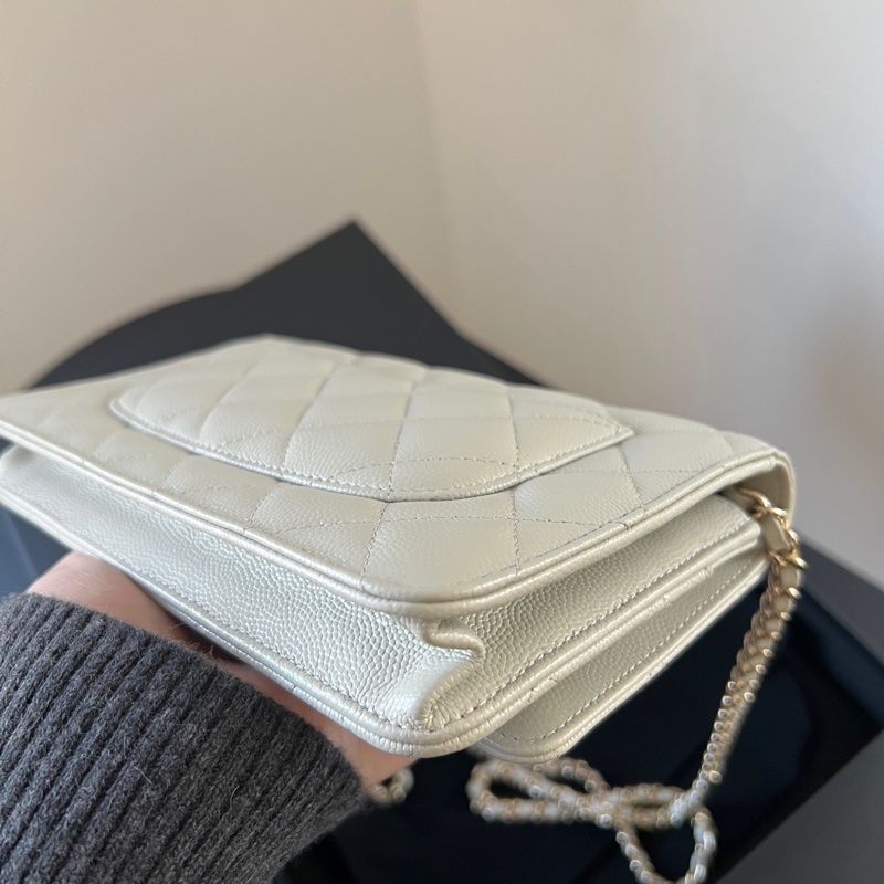 ❀ Chanel 24S 淺灰色WOC雕花扣-10