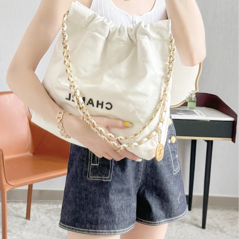 🈶購證#全新帶膜 #櫃上漲到20多萬 香奈兒22bag白金黑字母垃圾袋 小號-4