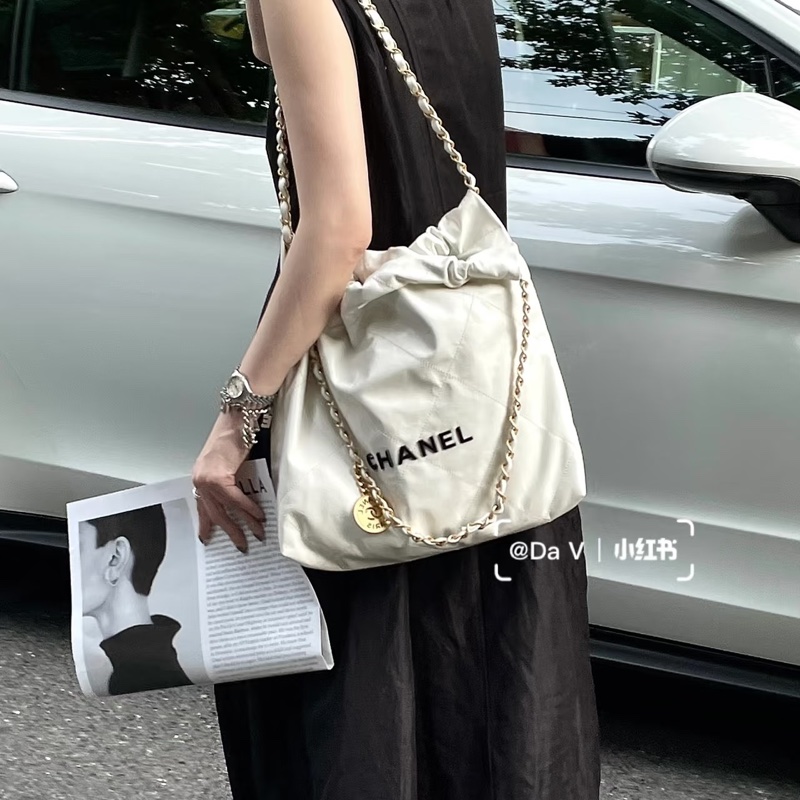 🈶購證#全新帶膜 #櫃上漲到20多萬 香奈兒22bag白金黑字母垃圾袋 小號-9