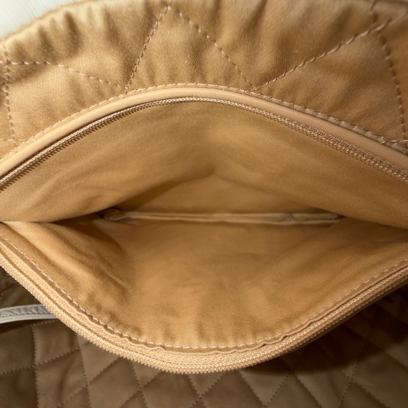 🈶購證#全新帶膜 #櫃上漲到20多萬 香奈兒22bag白金黑字母垃圾袋 小號-18