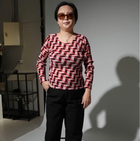 PLEATS PLEASE，橘紅色調長袖秋冬春款四季皆宜，日本製造，尺寸3