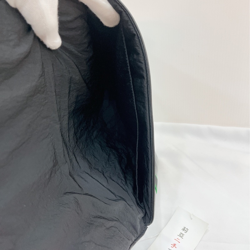 莉亞精品♡BV 701266手拿包 黑綠 二手-14