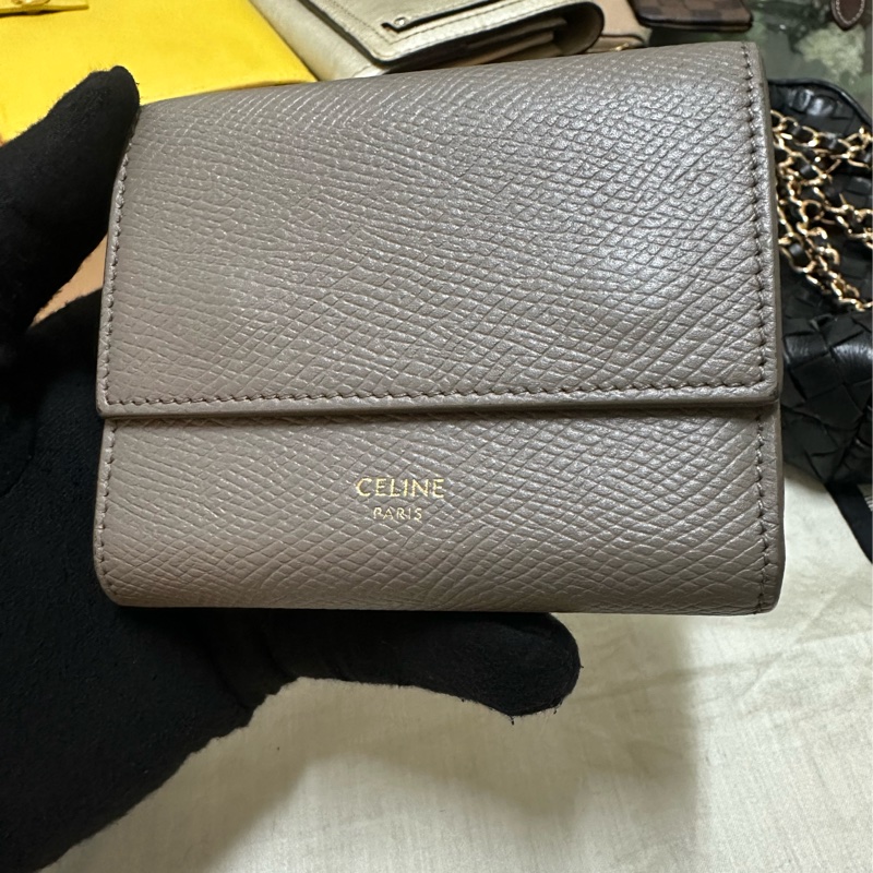 CELINE  大象灰短夾-1