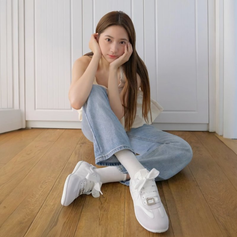 🎊佳節特賣🎁Roger Vivier Viv Low 方釦德訓休閒球鞋 白色 IT36.5/37/37.5/38.5-2