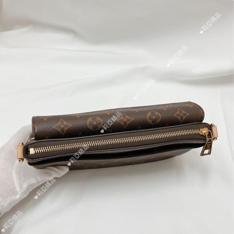 莉亞精品♡LV m46999 新款駱駝包 二手-8