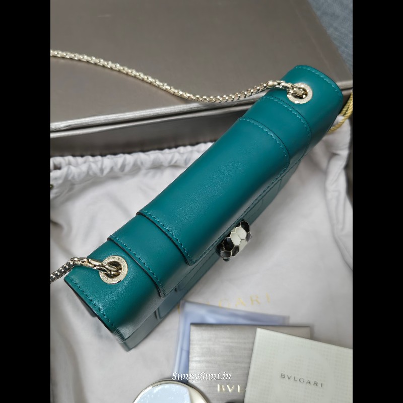 BVLGARI 寶格麗 20cm方形蛇頭包

祖母綠-12