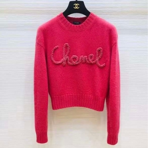 ⭐️ Chanel Top 毛衣