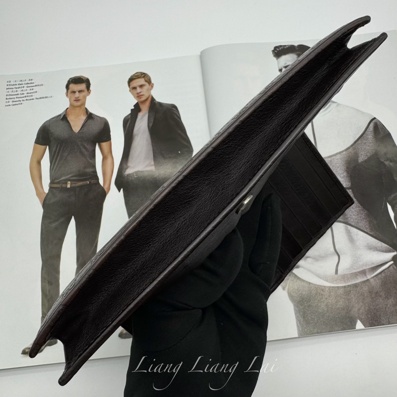 GUCCI Guccissima 經典GG壓紋深咖啡色扣式長夾-10