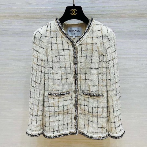 ⭐️ Chanel Jacket 外套