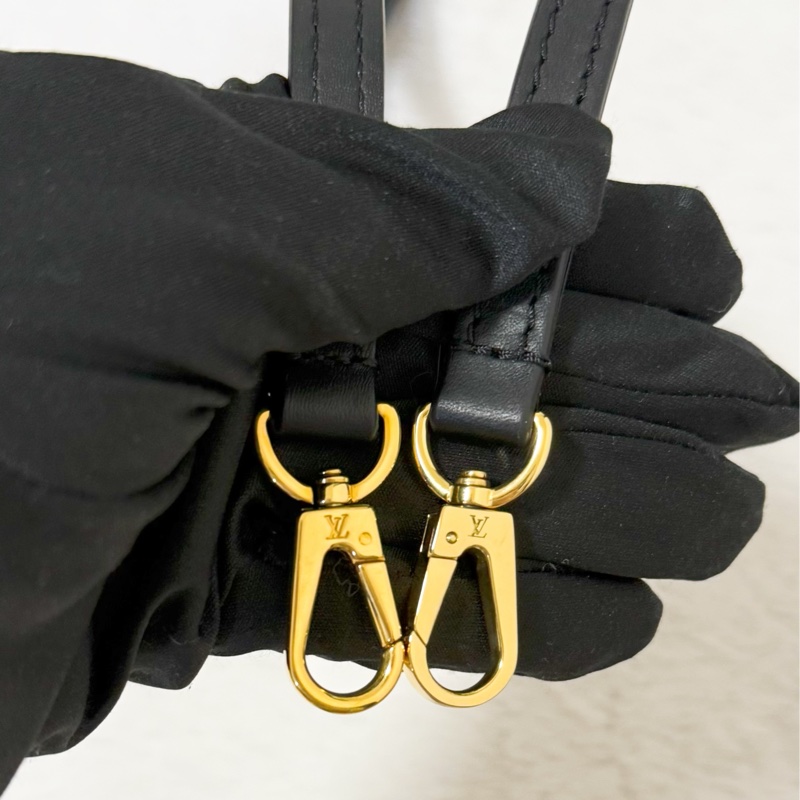 Louis Vuitton LOCKY BB MNG NOIR 黑色-13