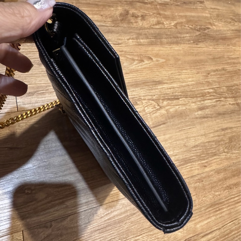 YSL WOC CASSANDRE經典粒面皮革鏈條錢包-3