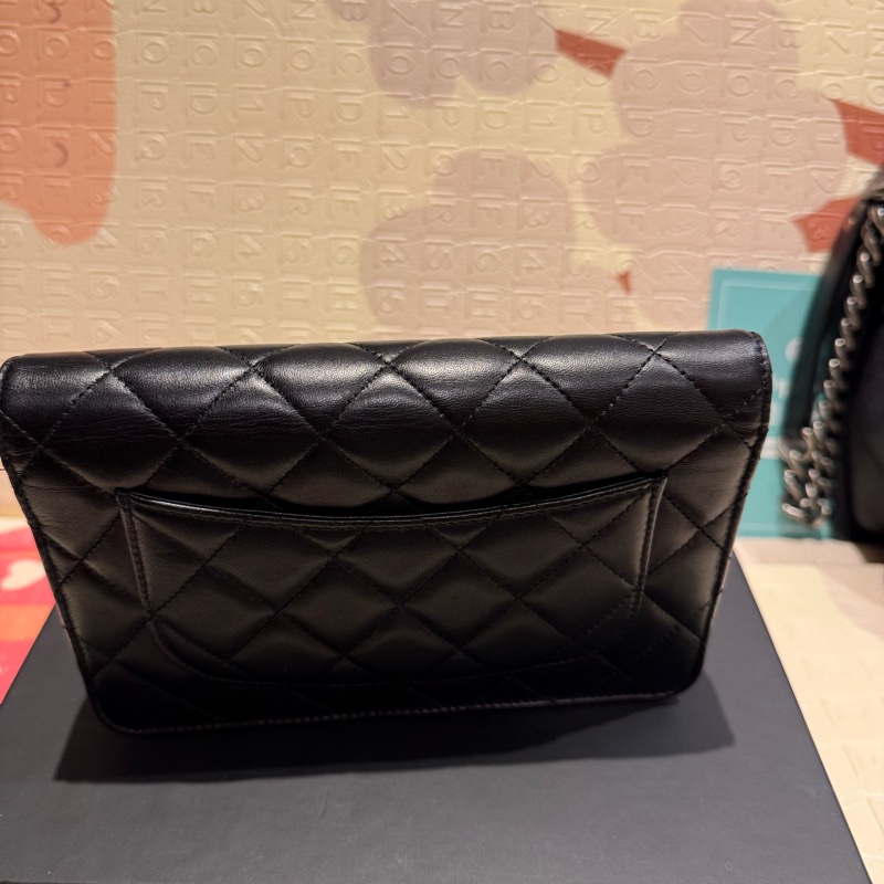 CHANEL CLAASIC WOC-4