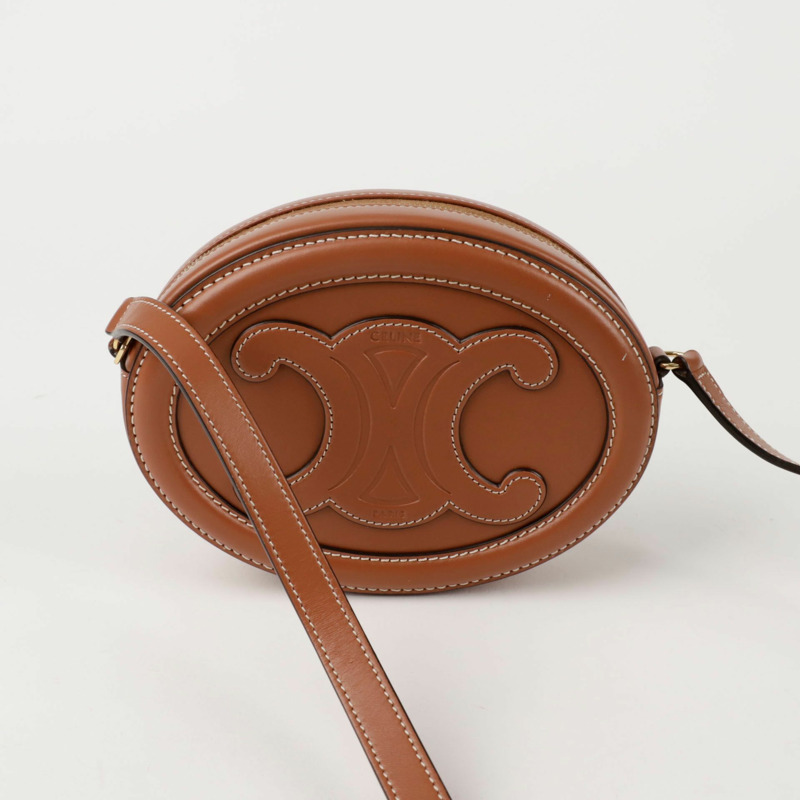 CELINE Triomphe Oval Pulse 斜背包 10I703DPQ-3