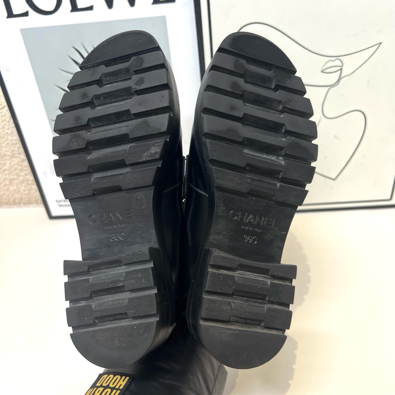 97新Chanel香奈兒樂福鞋銀色雙C金屬扣設計36 碼-9