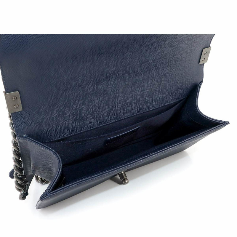 香奈兒 Boy Chanel 鏈單背包，海軍藍魚子醬皮革，銀色五金配件 (A67086)-6